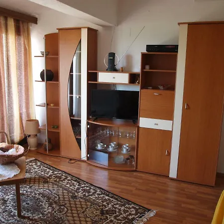 Apartment Sunce Sestanovac